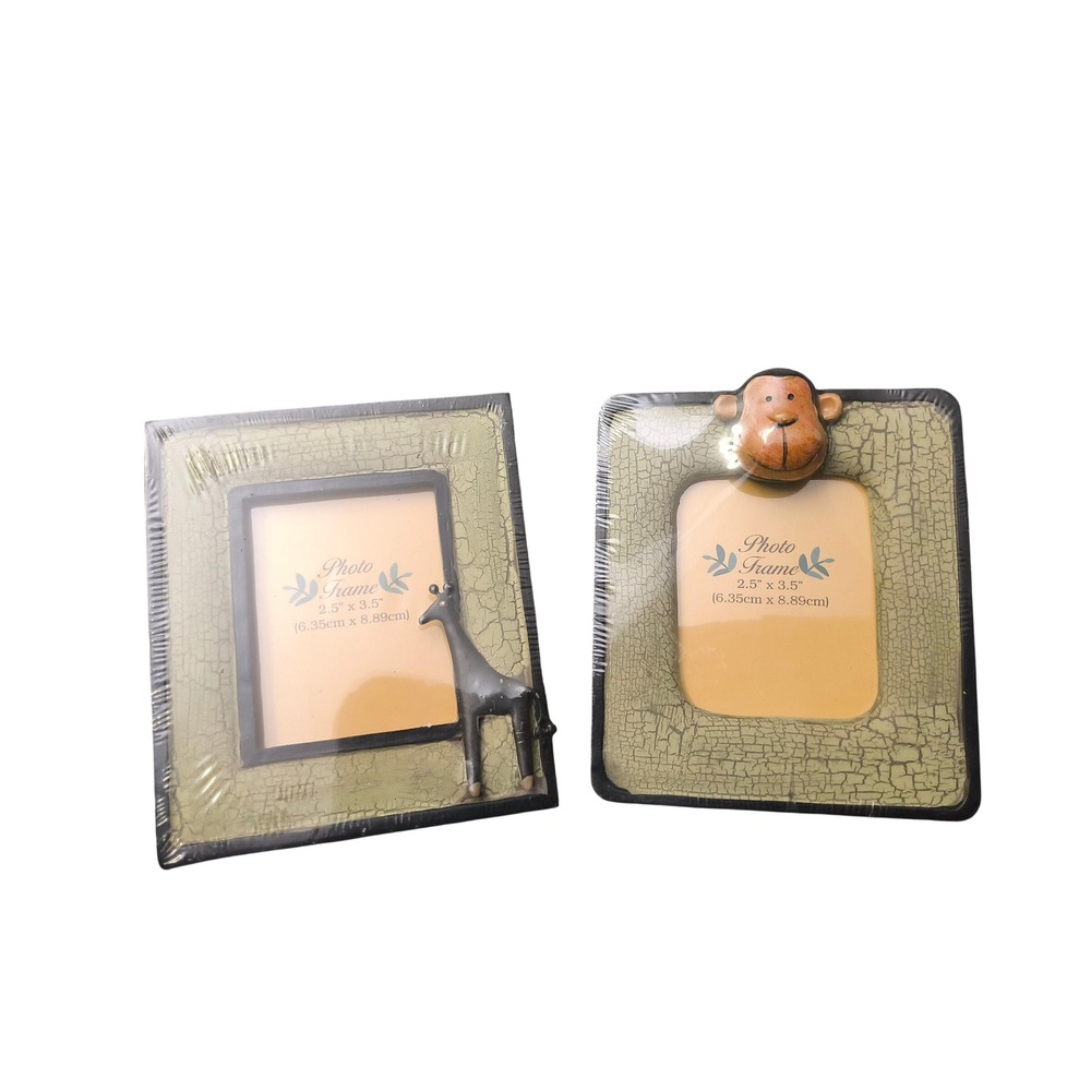 Set of 2 Resin Picture Frames Giraffe and Monkey